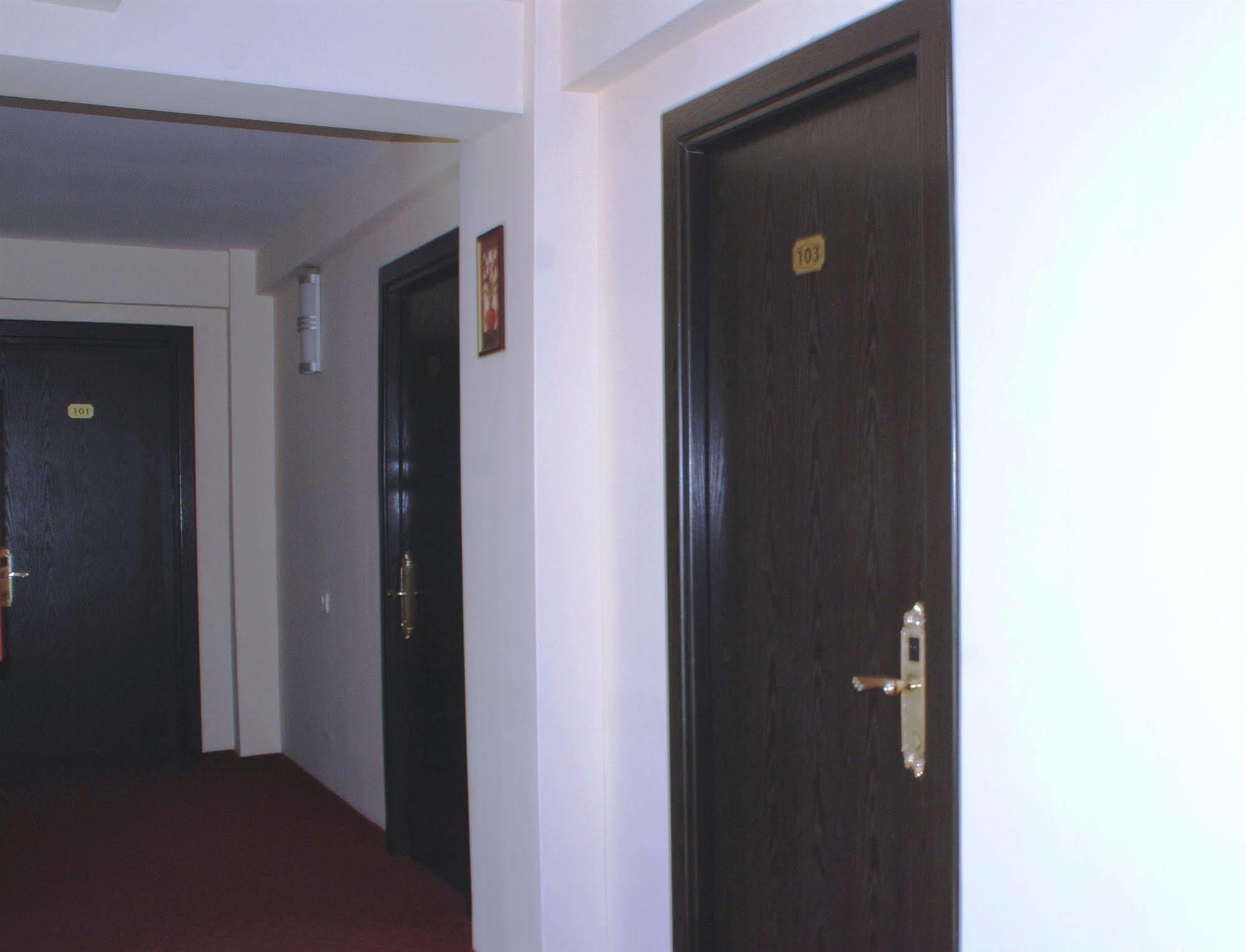 Hotel Ancor Bucareste Exterior foto